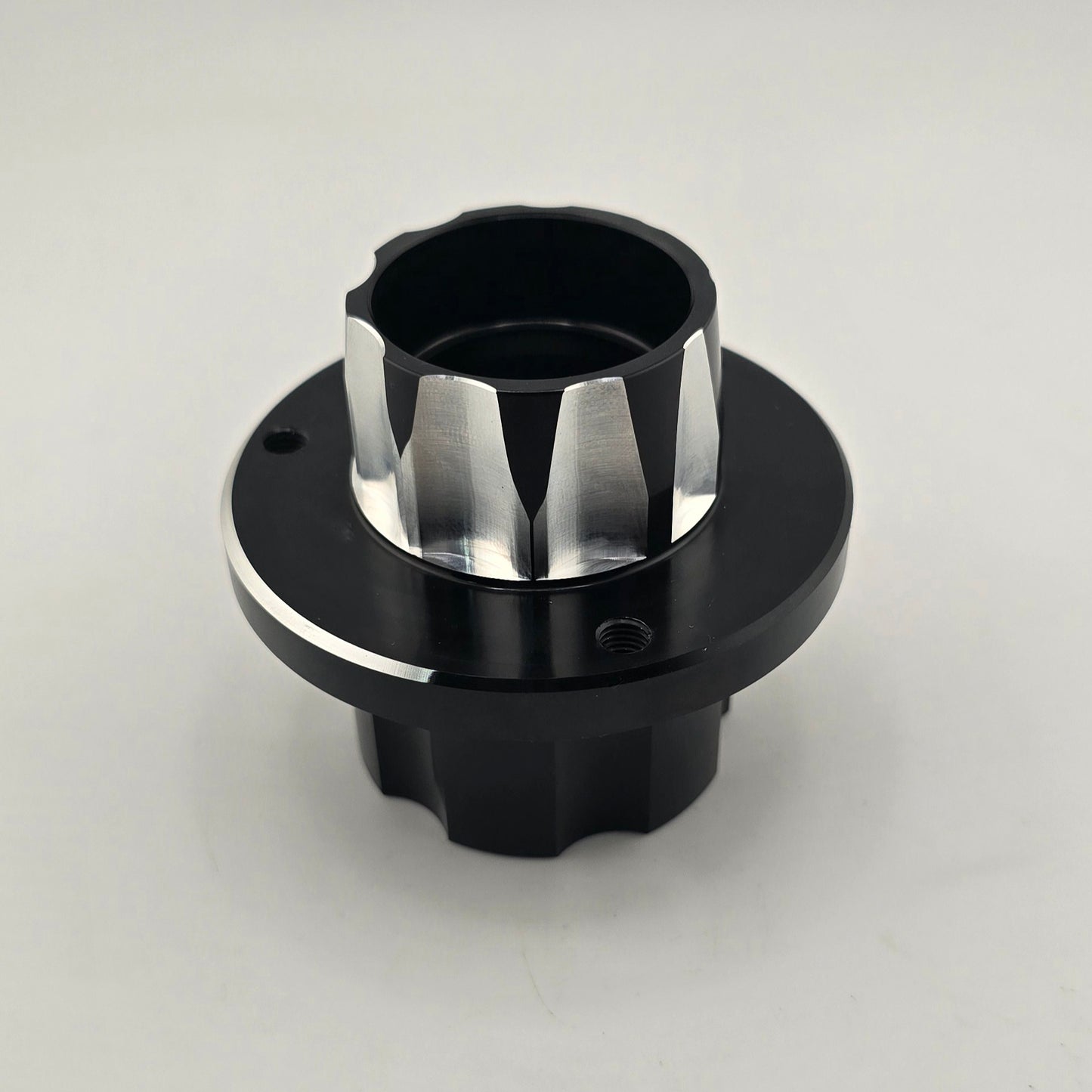 BLEMISHED DISCOUNT Revolver Hubs - Right Front