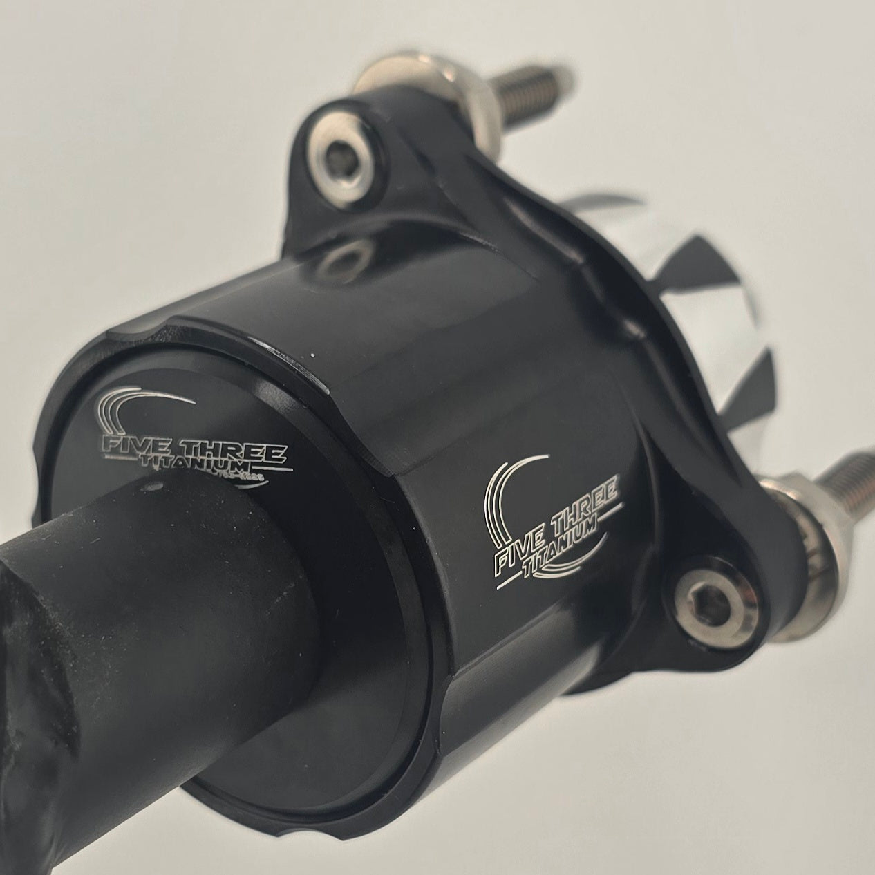Revolver Hub - Dust Cover