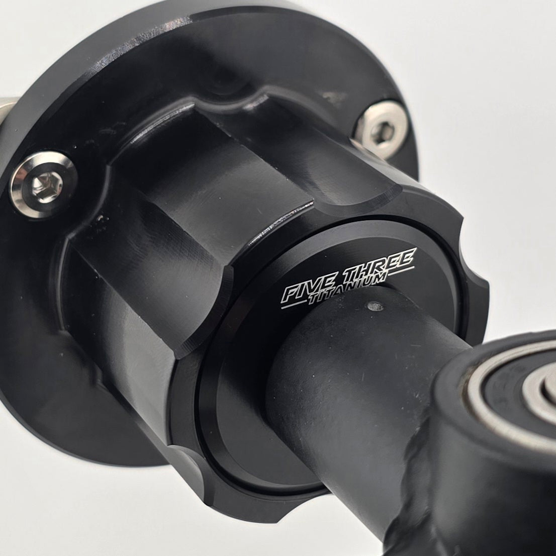 Revolver Hub - Dust Cover